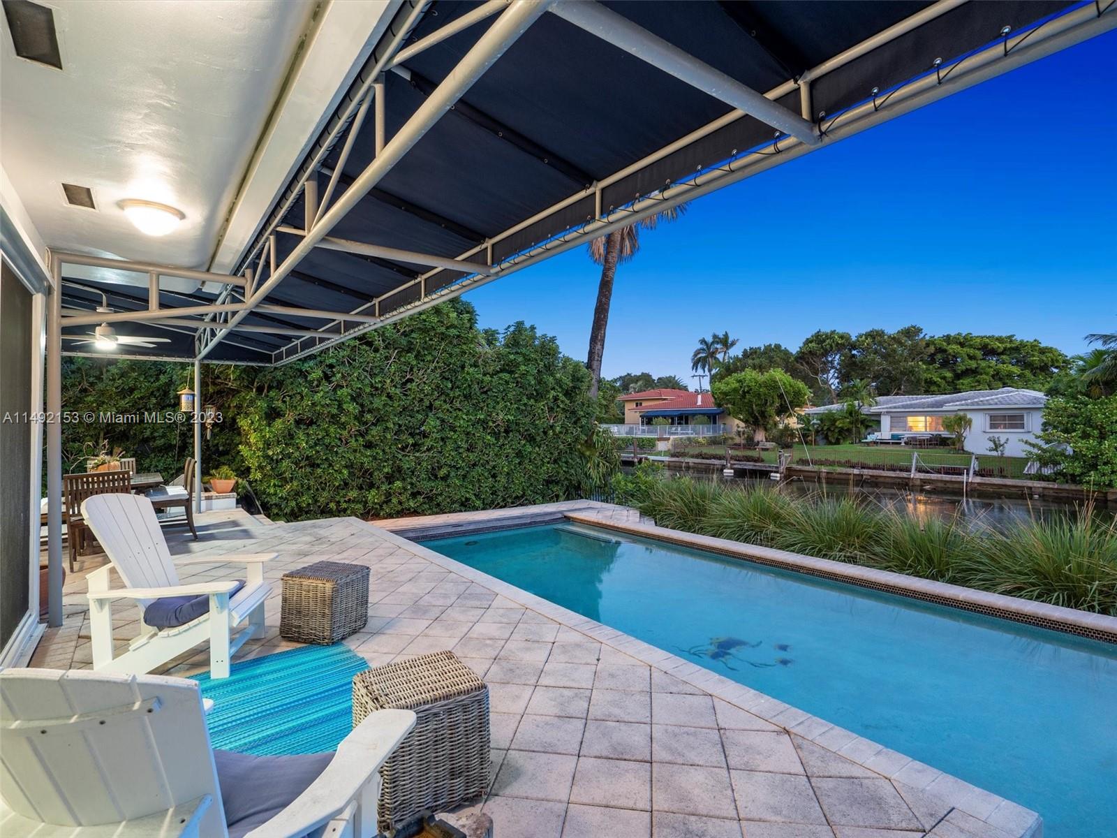 REPLAT OF TRACK B MIAMI S - Residential