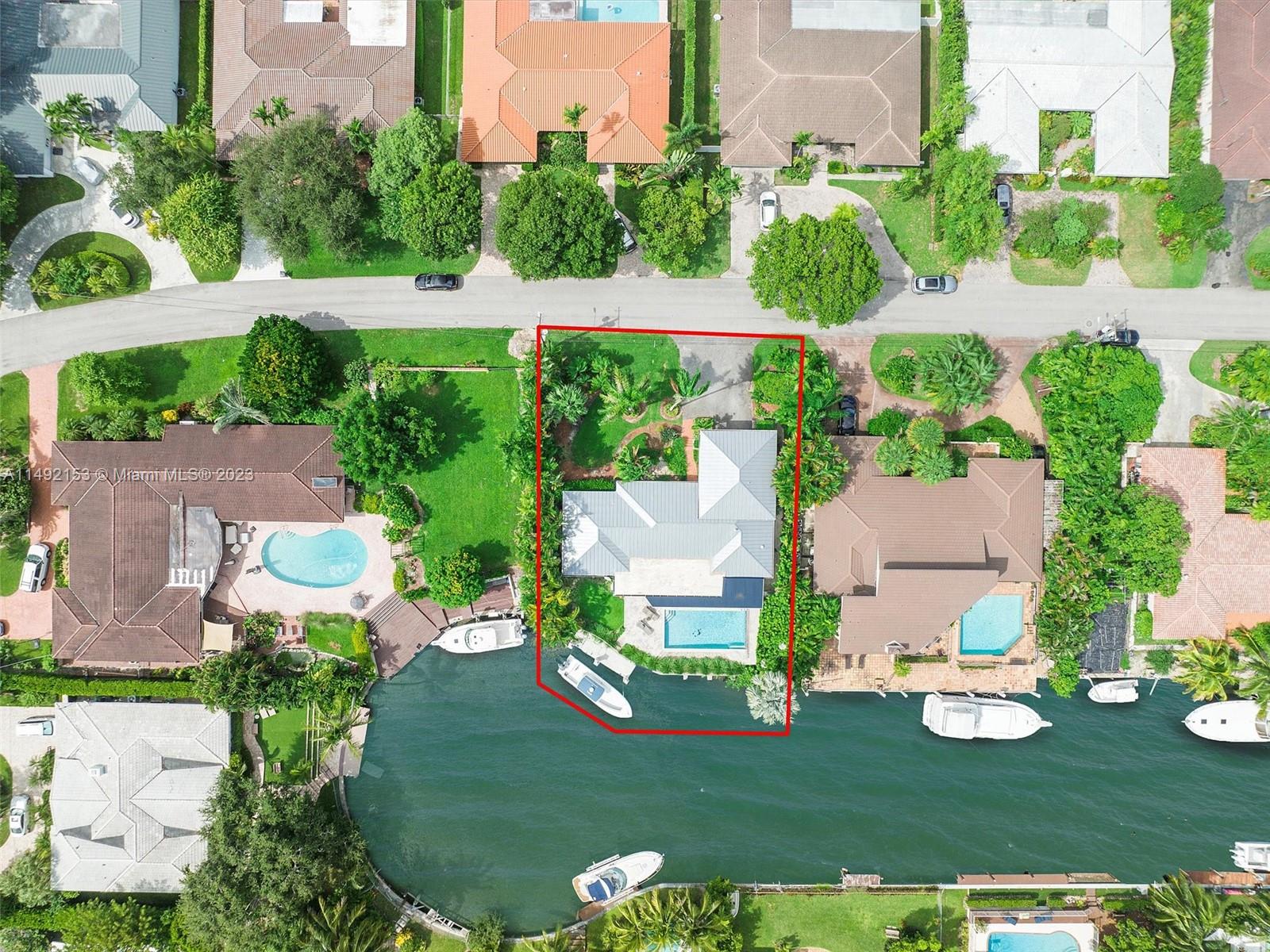 REPLAT OF TRACK B MIAMI S - Residential