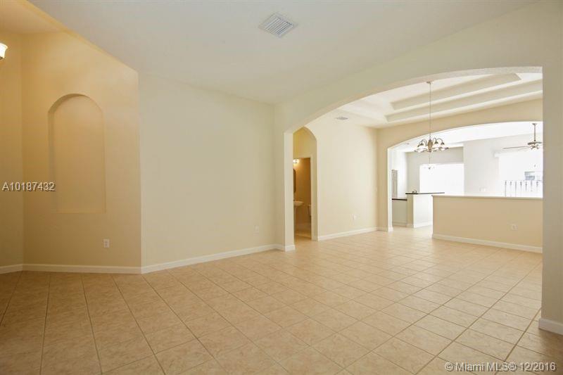 Oak Creek South Add 01 - Residential Lease