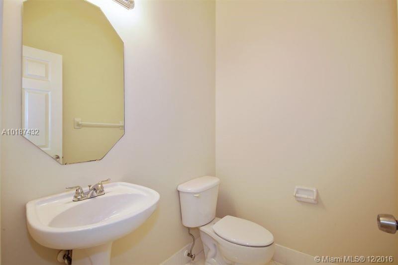 Oak Creek South Add 01 - Residential Lease