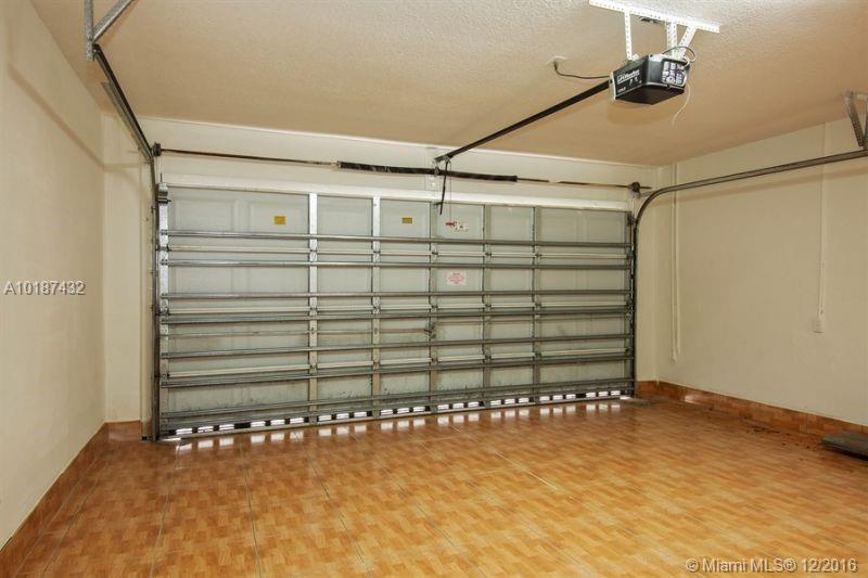 Oak Creek South Add 01 - Residential Lease