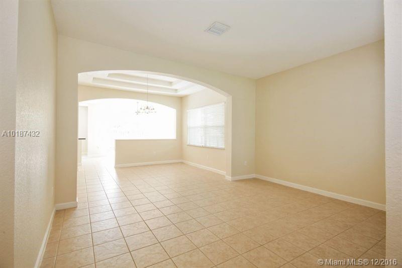 Oak Creek South Add 01 - Residential Lease