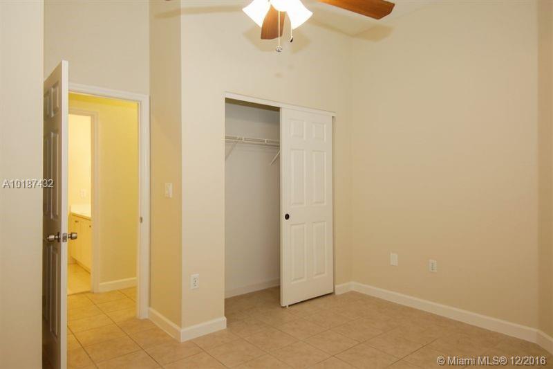 Oak Creek South Add 01 - Residential Lease