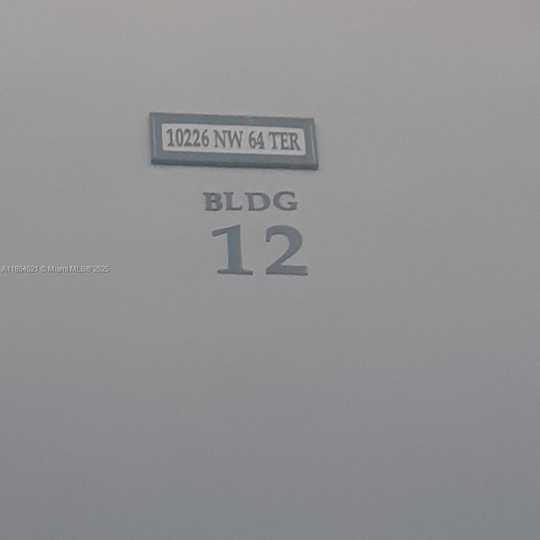 LANDMARK AT DORAL CONDO N - Residential