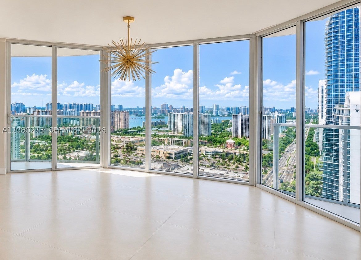 16699 Collins Ave 2907