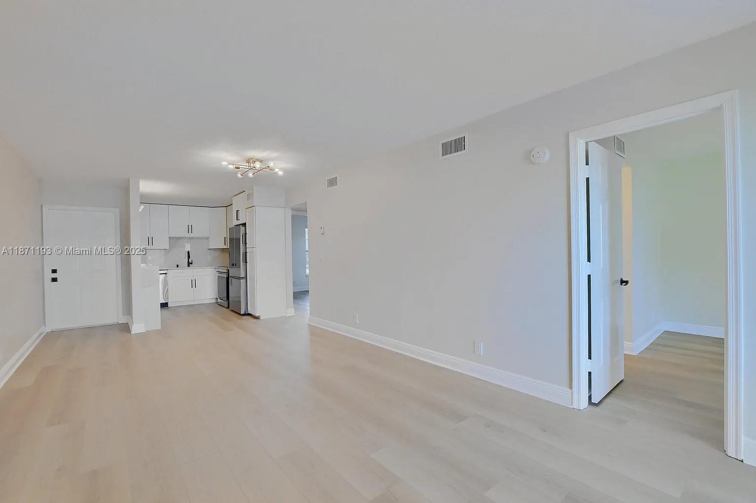 LAKE WINDWOOD CONDO - Residential Lease