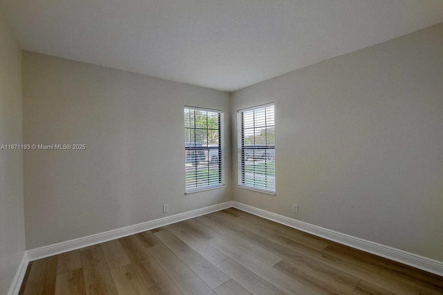 LAKE WINDWOOD CONDO - Residential Lease