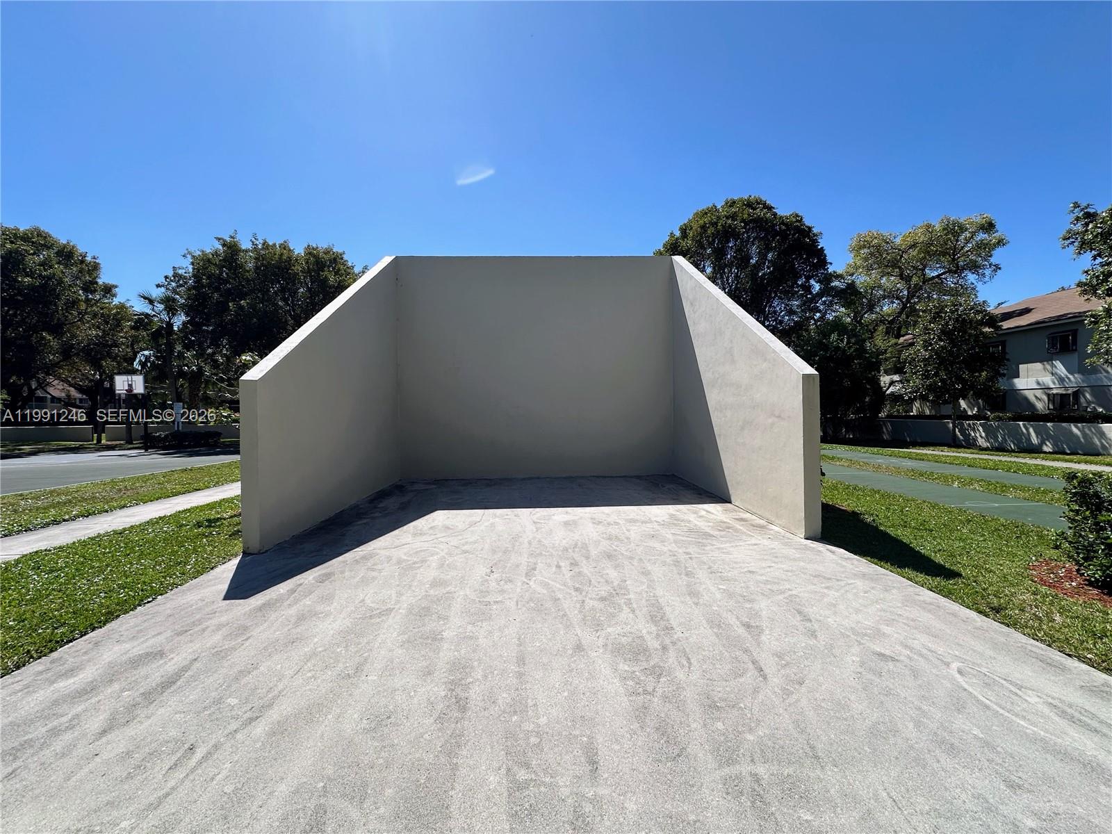 GARDENS NORTH 11 CONDO - Residential Lease