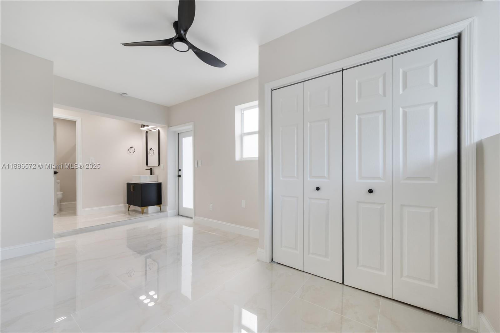 CAROL CITY 5TH ADDN - Residential