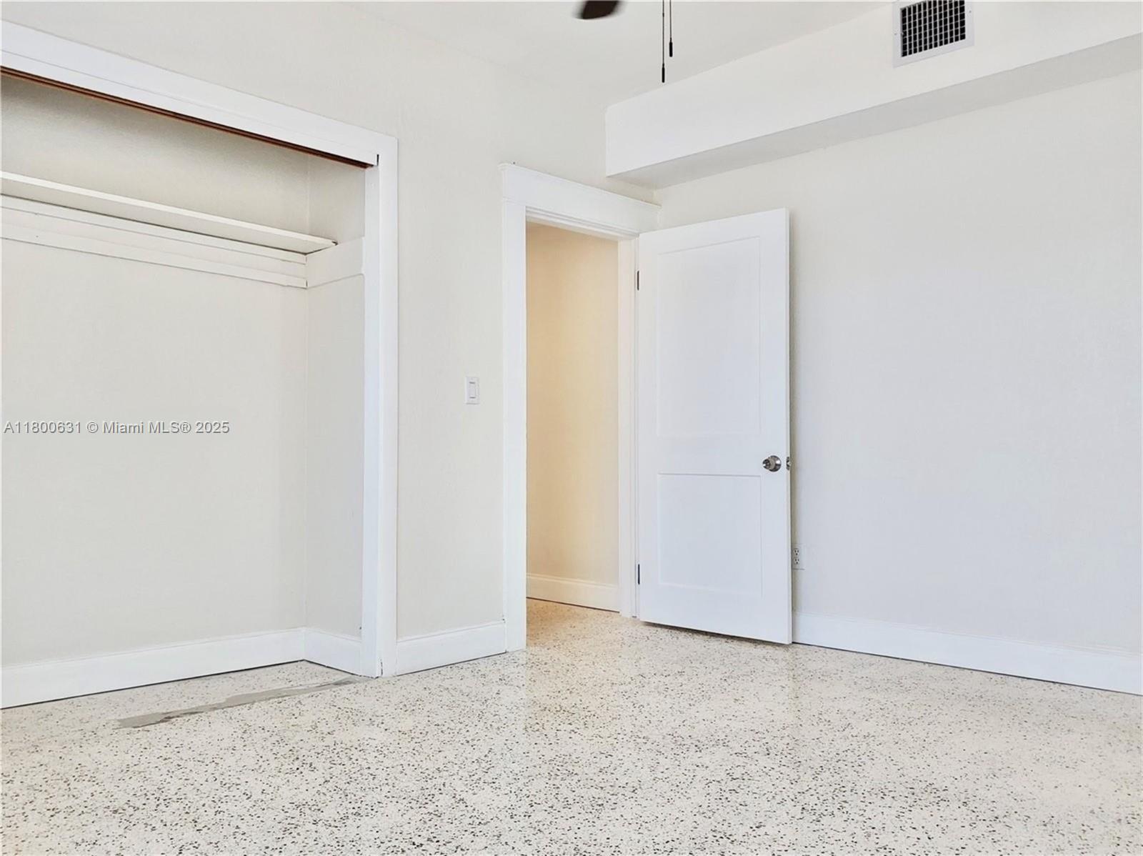 LAWRENCE EST LAND CO SUB - Residential
