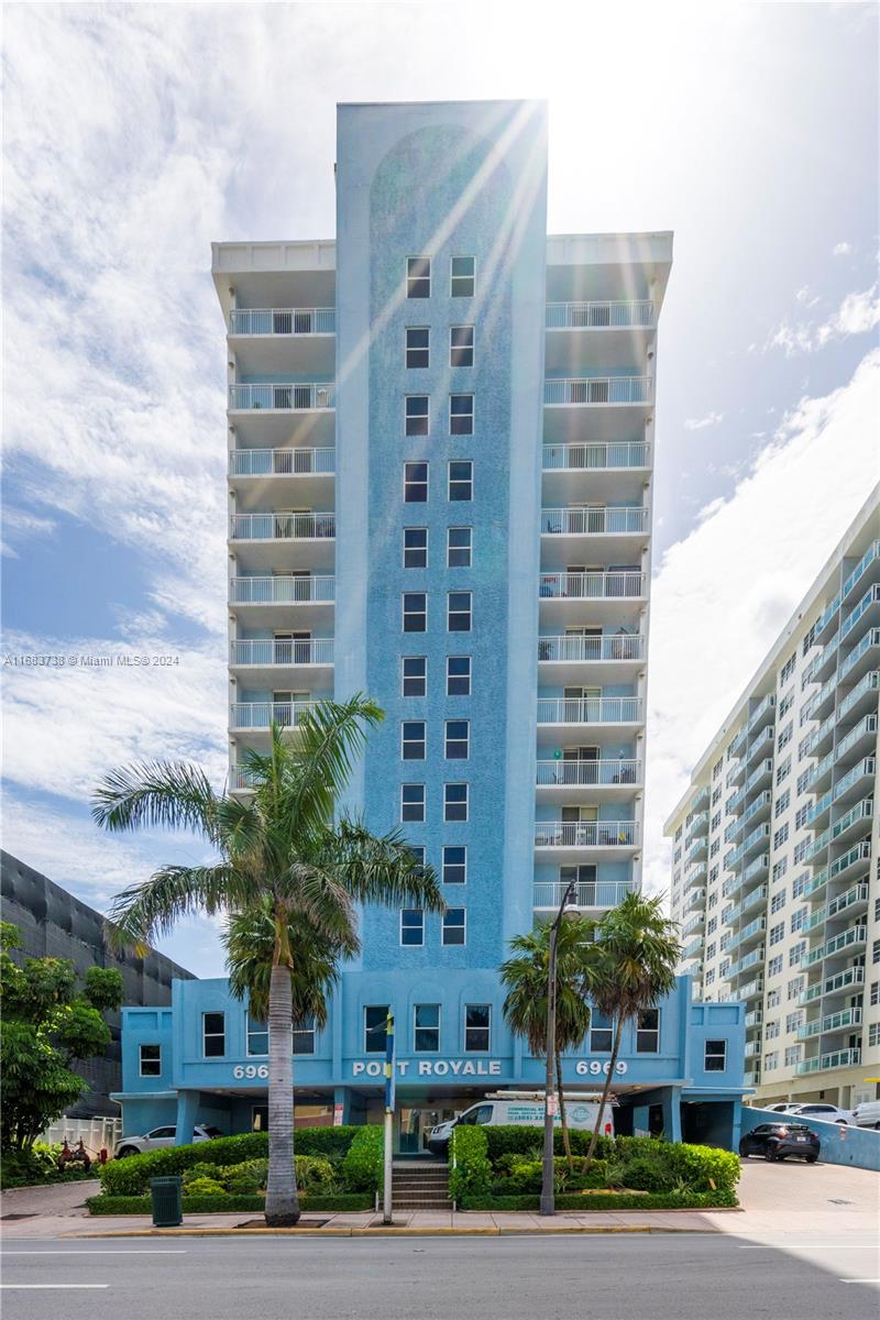 Property for Sale at 6969 Collins Avenue 1502, Miami Beach, Miami-Dade County, Florida - Bedrooms: 1 
Bathrooms: 1  - $285,000
