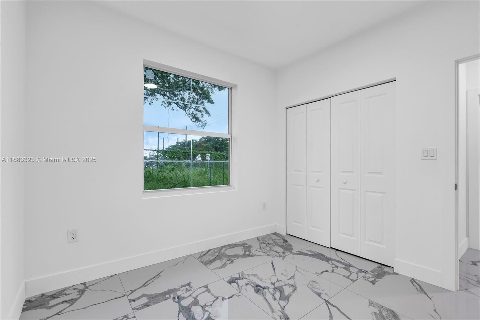 RICHARDS SUB - Residential Lease