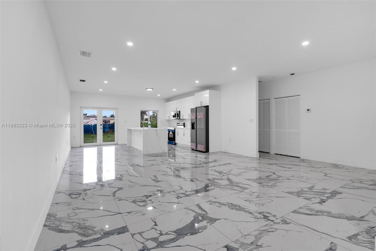 RICHARDS SUB - Residential Lease