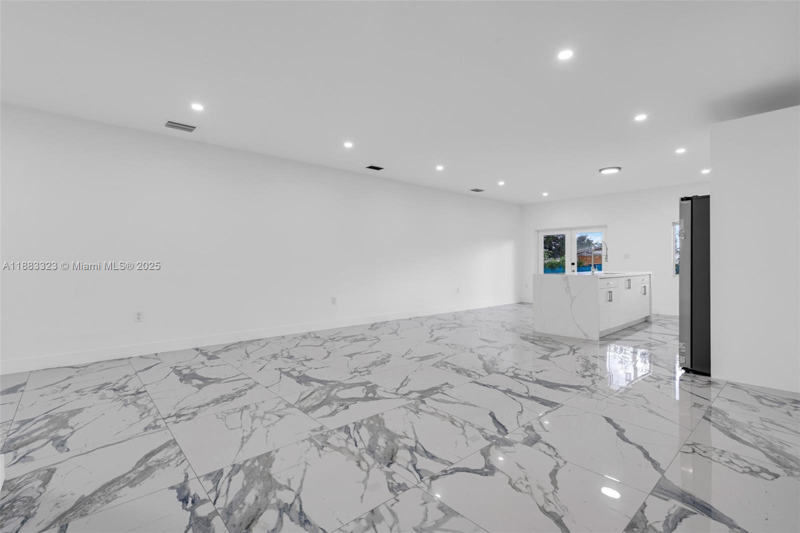 RICHARDS SUB - Residential Lease