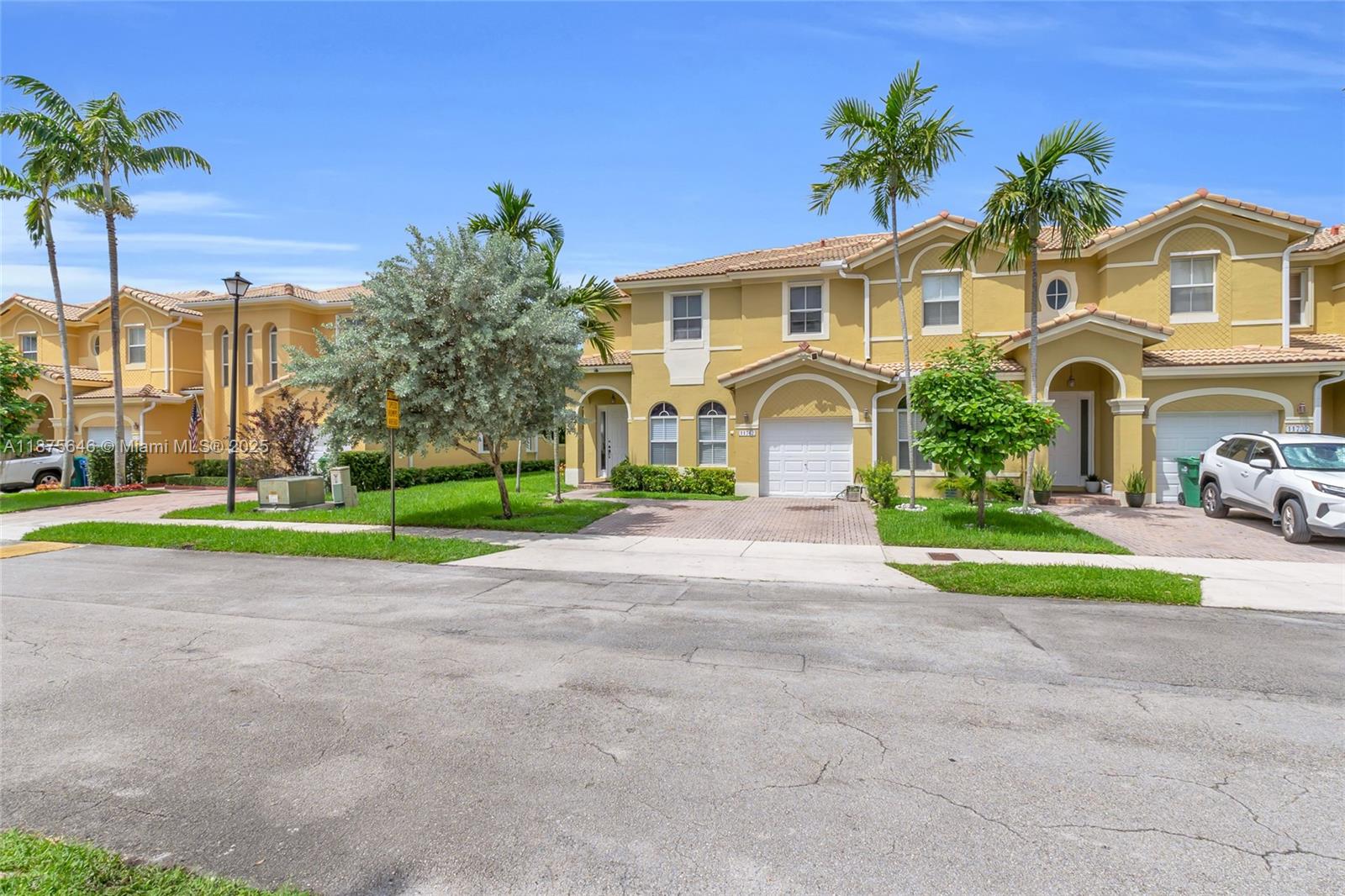 CENTURY BREEZE - Residential