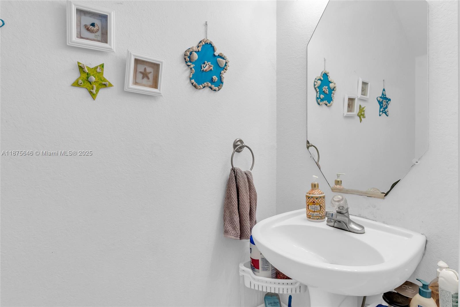 CENTURY BREEZE - Residential