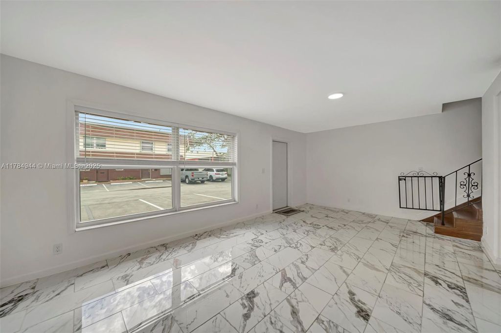 Photo of 4165 SW 66th Way #137, Davie, FL 33314 (MLS # A11784944)