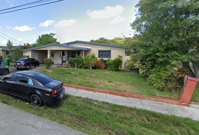 Property for Sale at 890 Nw 35th Ave, Lauderhill, Miami-Dade County, Florida - Bedrooms: 5 
Bathrooms: 2  - $450,000