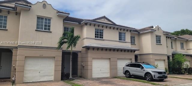 MARSH HARBOUR - Residential