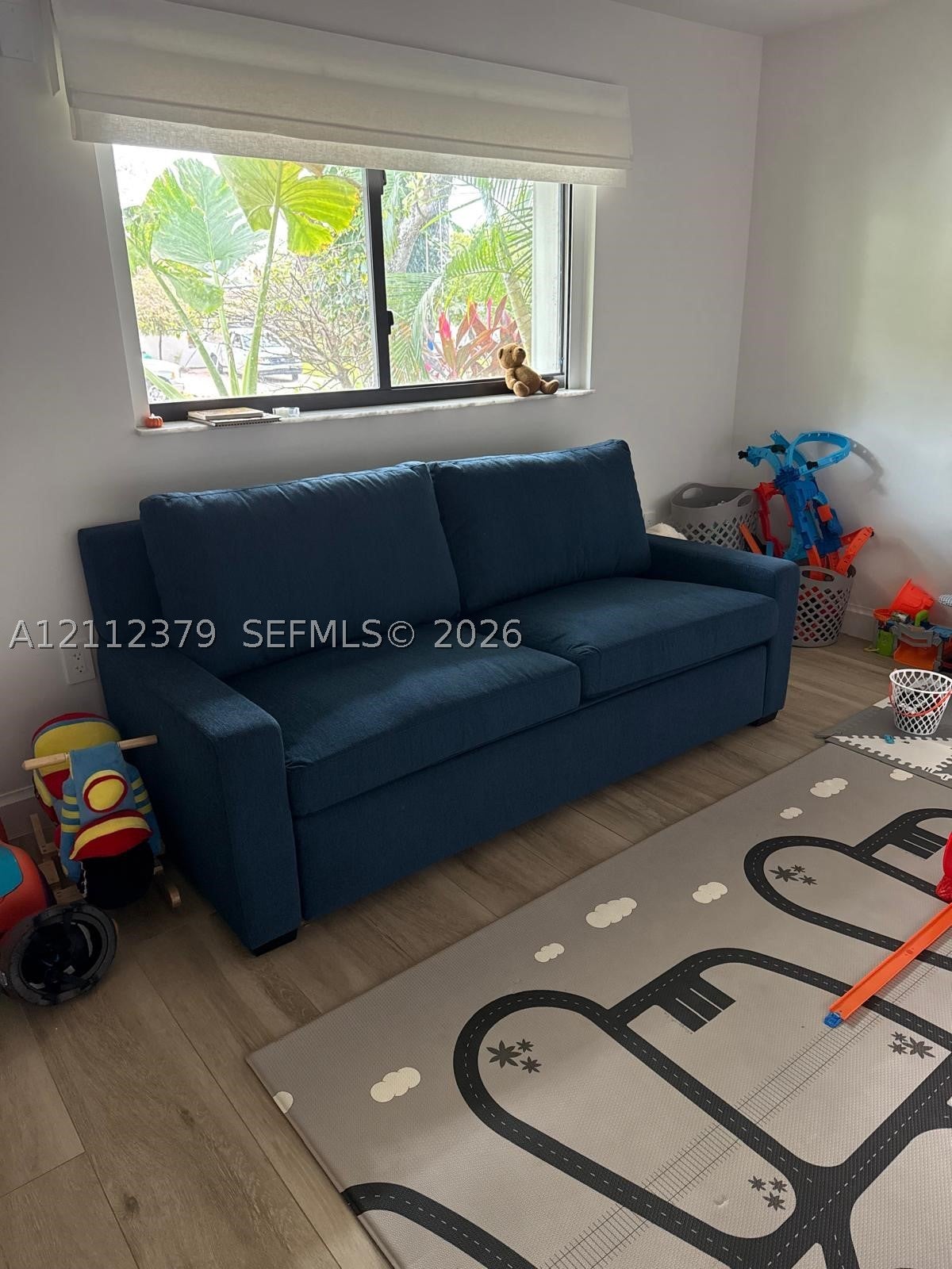 19600 NE 18th Pl