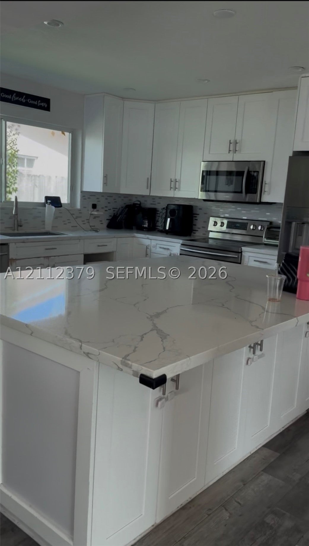 19600 NE 18th Pl