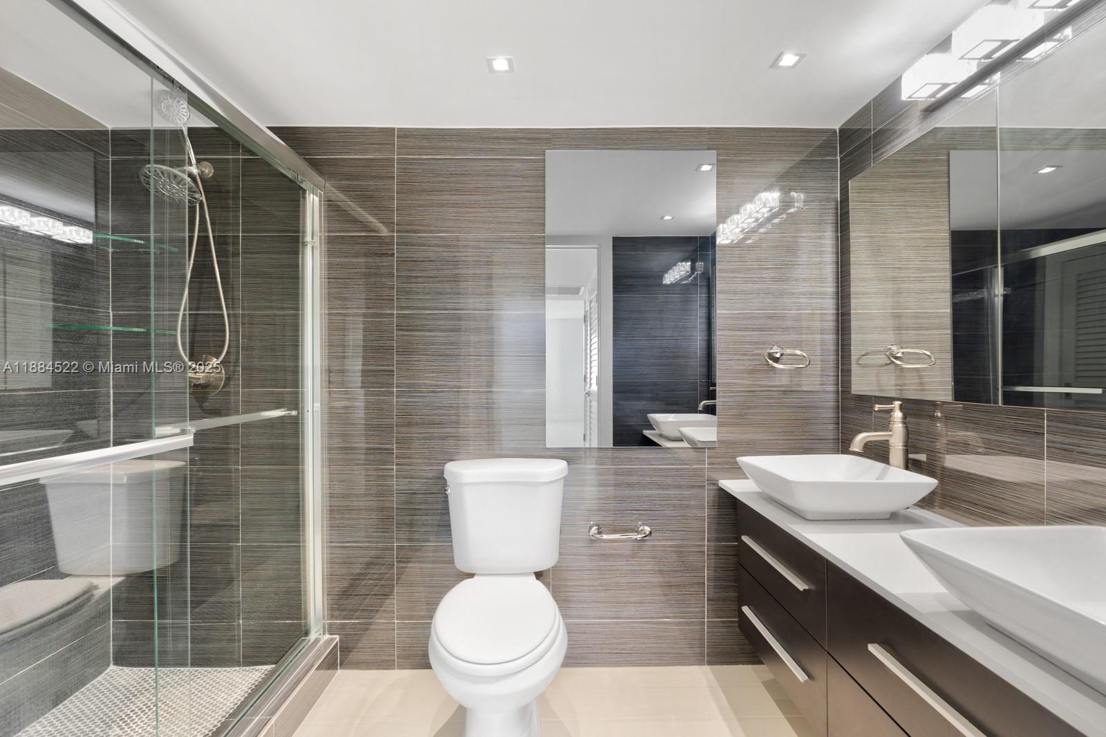 AQUASOL CONDO - Residential