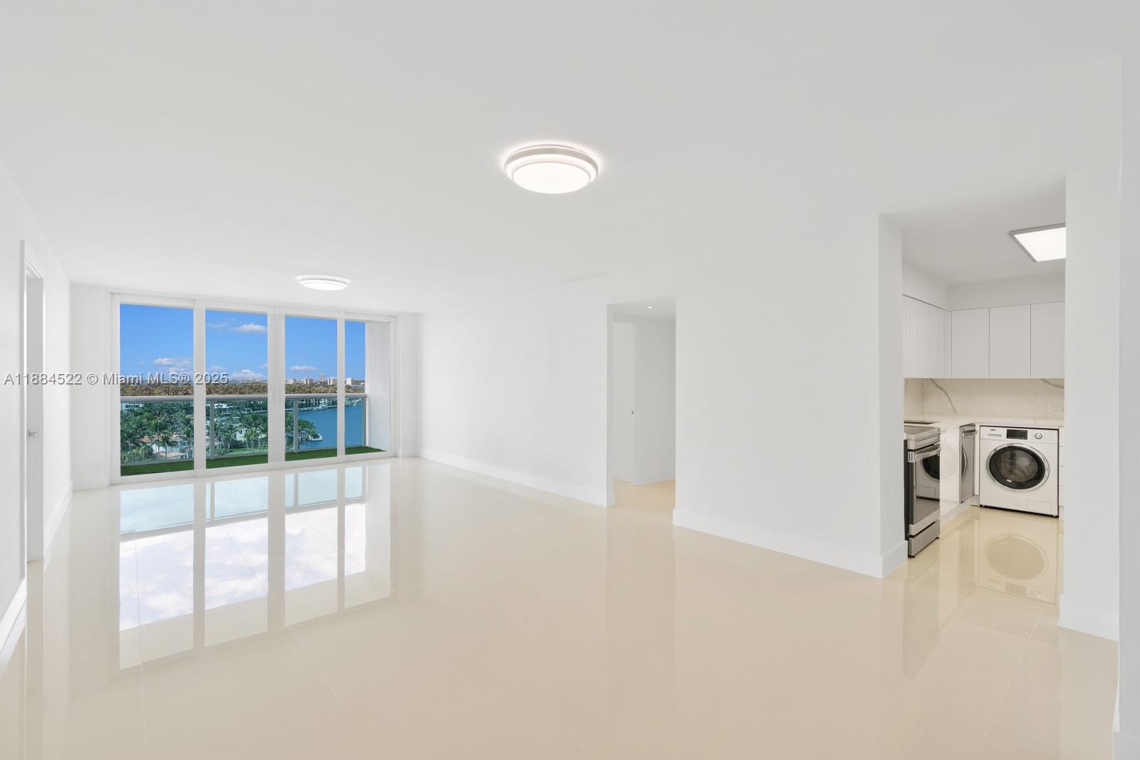 AQUASOL CONDO - Residential