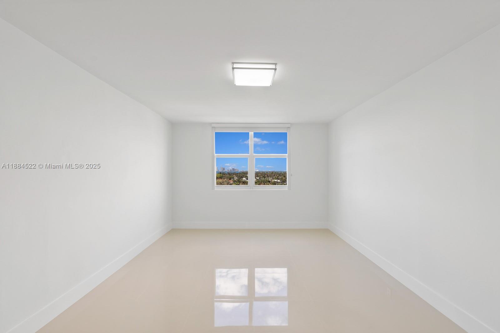 AQUASOL CONDO - Residential