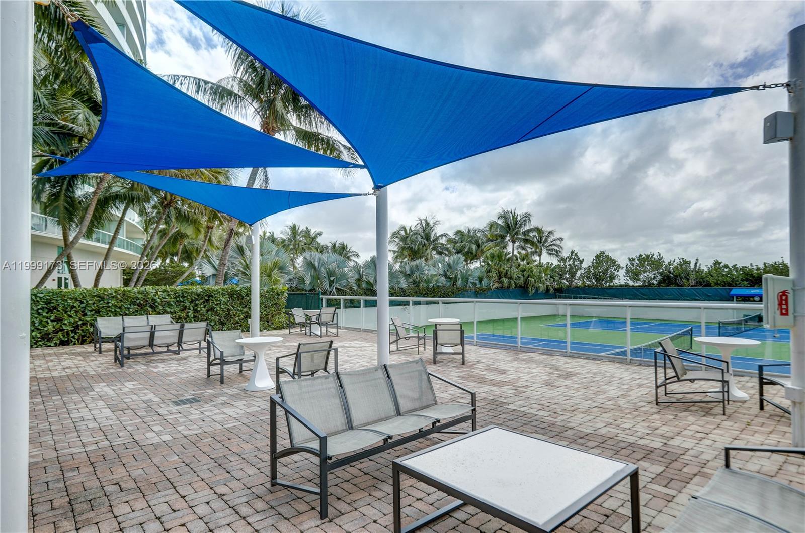 PLAZA AT OCEANSIDE (THE) - Residential