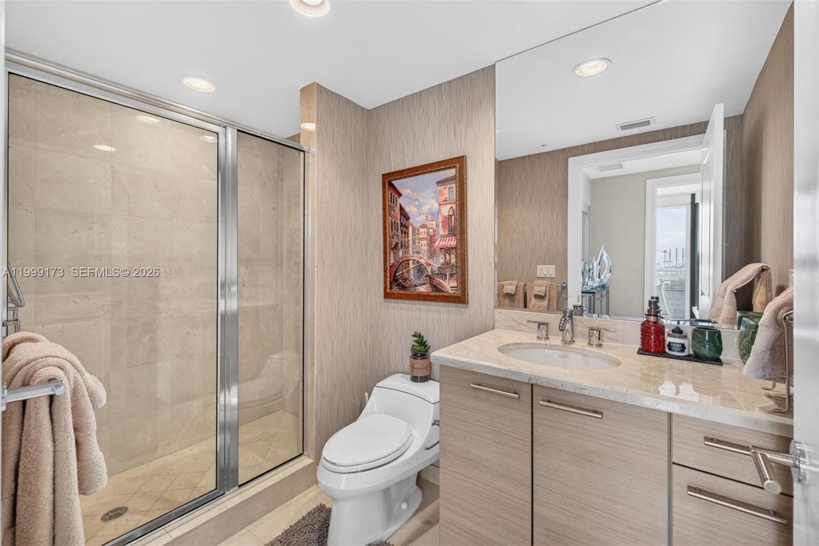 PLAZA AT OCEANSIDE (THE) - Residential