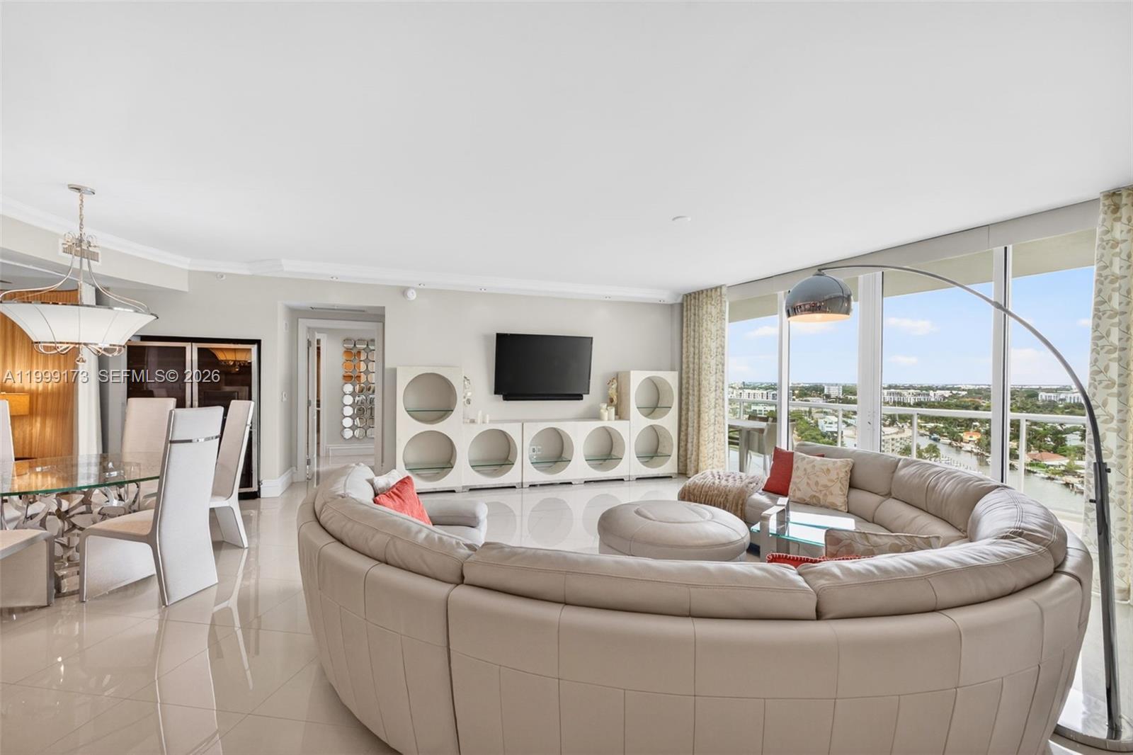 PLAZA AT OCEANSIDE (THE) - Residential