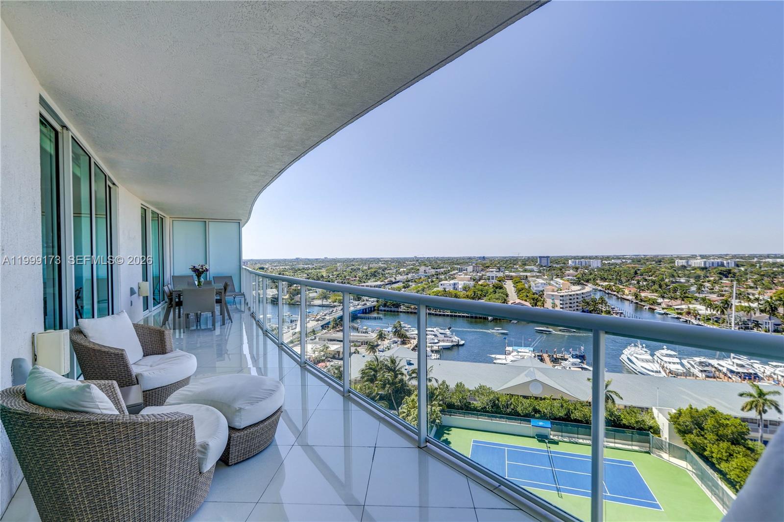 PLAZA AT OCEANSIDE (THE) - Residential