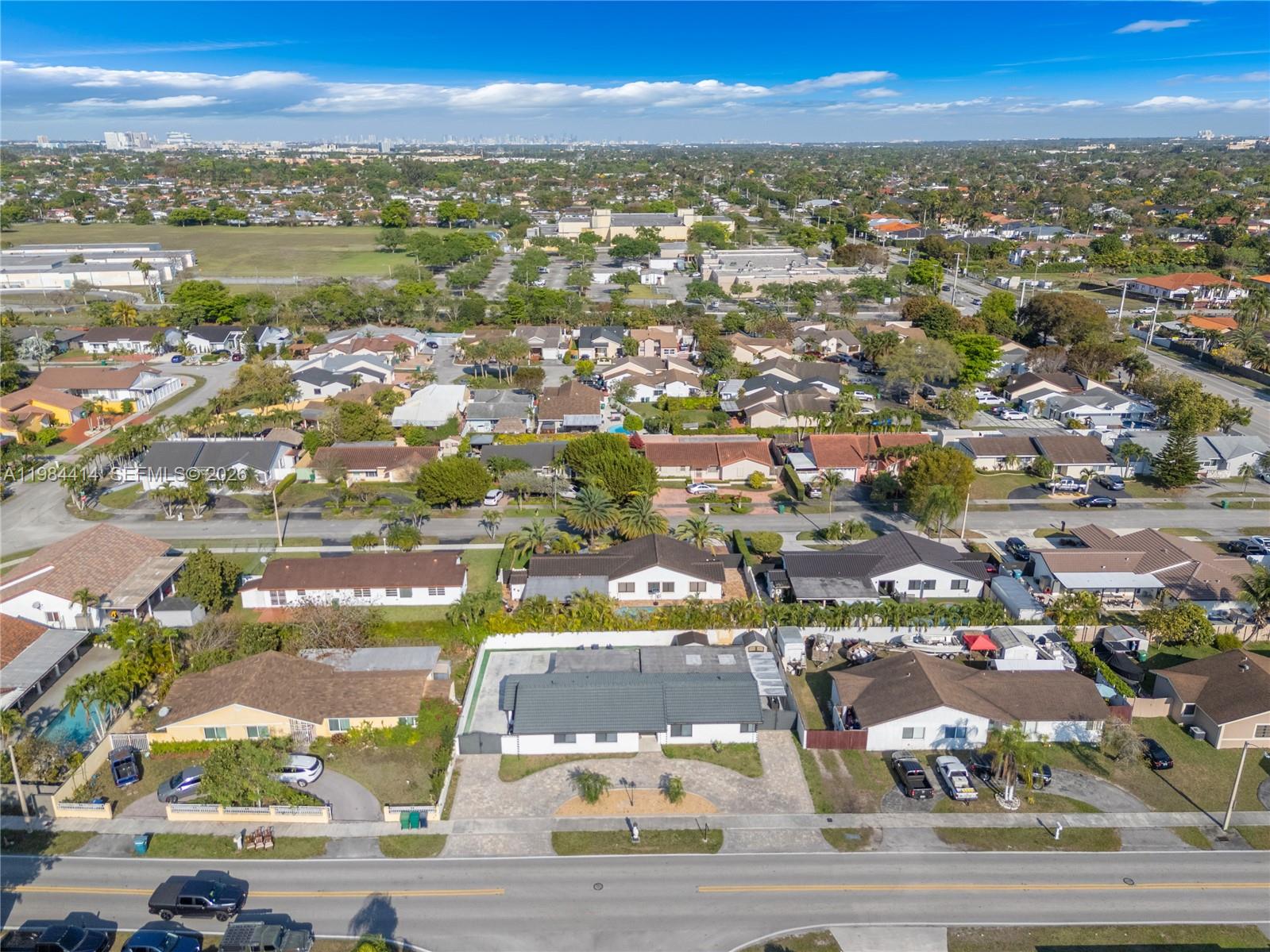 APACHE SUB - Residential