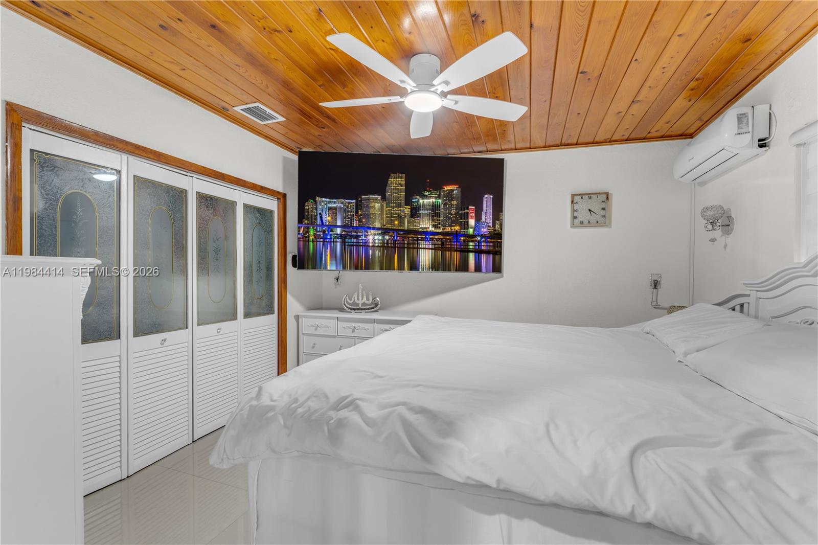 APACHE SUB - Residential