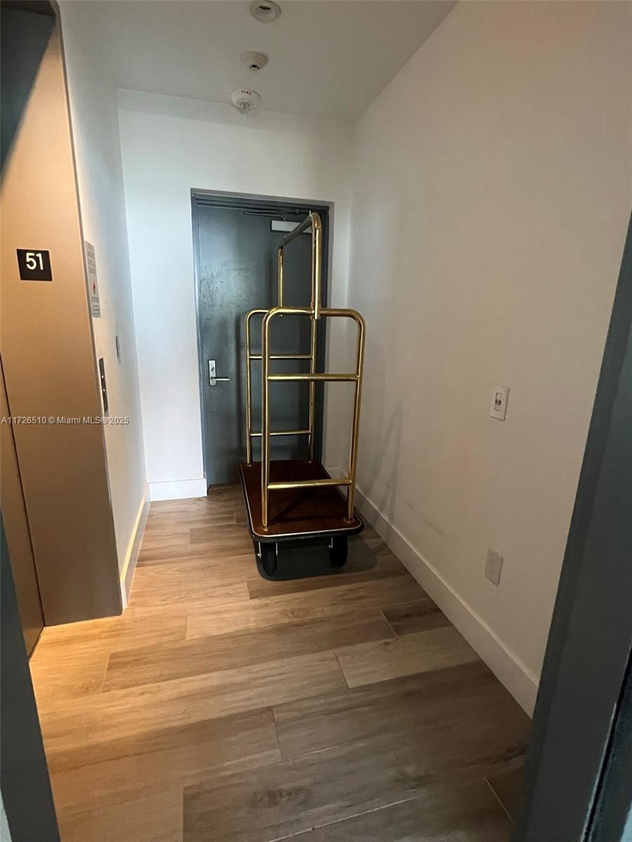 ONE PARAISO CONDO - Residential