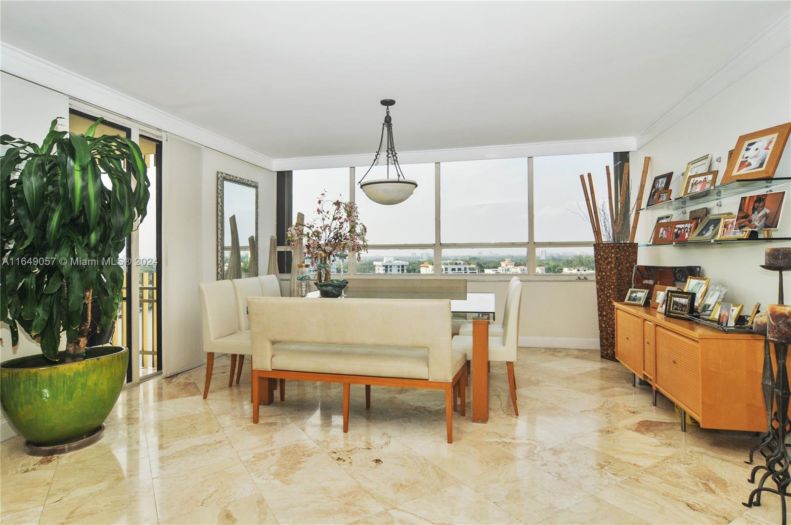 3 Grove Isle Dr C1110