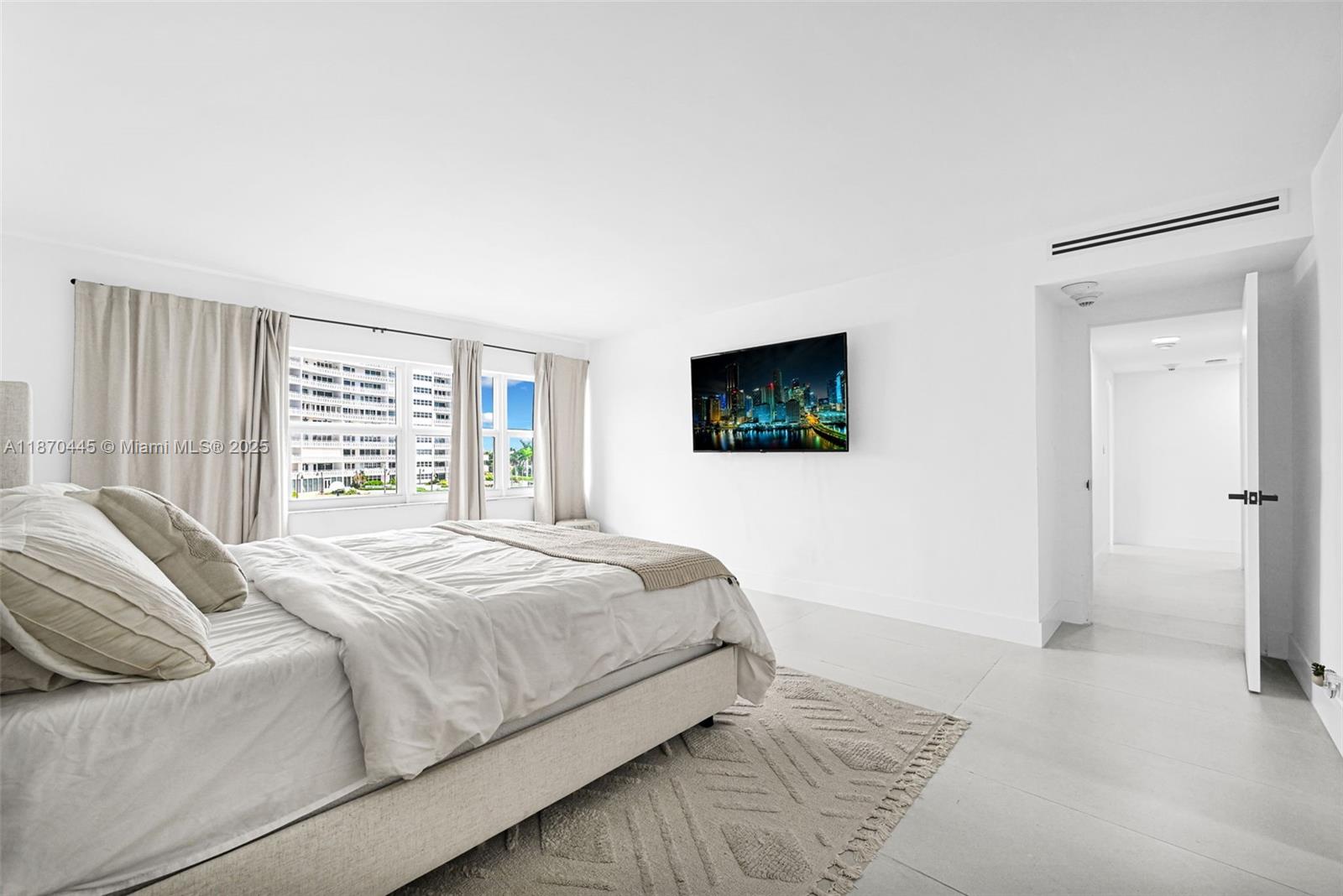 SKY HARBOUR EAST CONDO - Residential