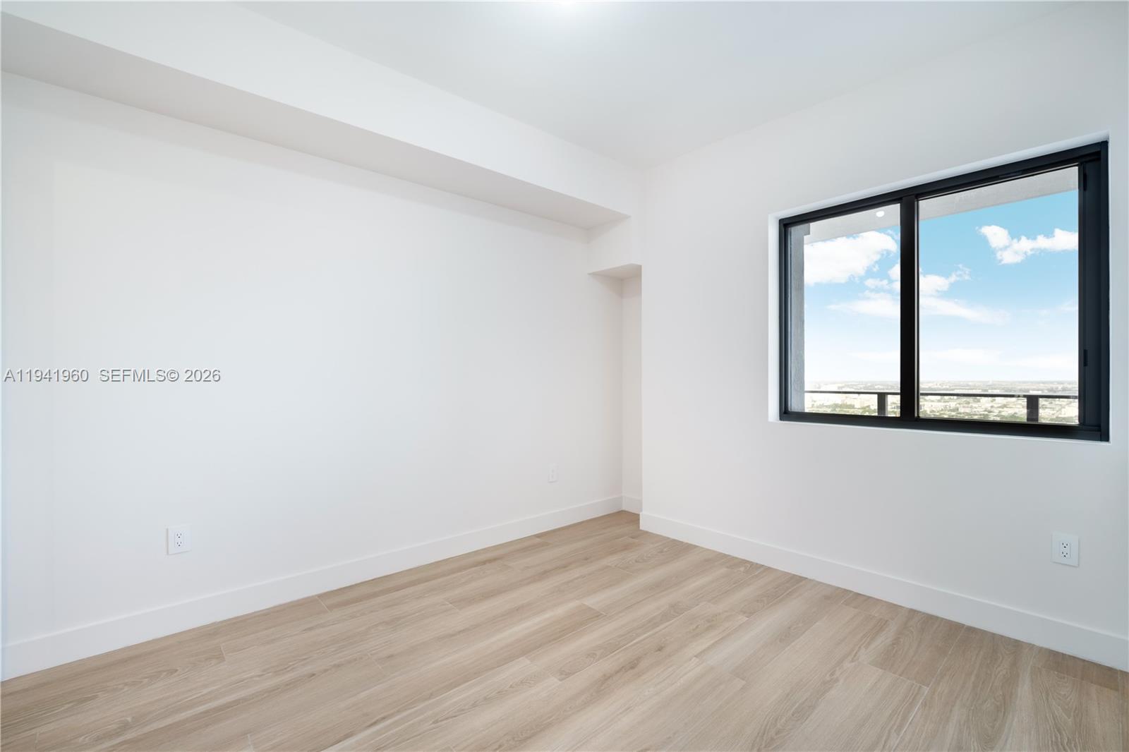 ARIA RESERVE SOUTH - Residential