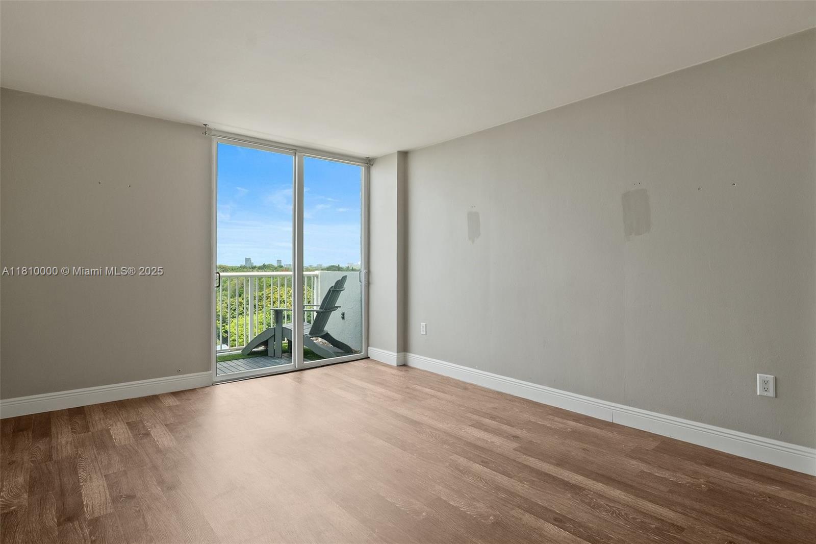 BRICKELL BISCAYNE CONDO - Residential