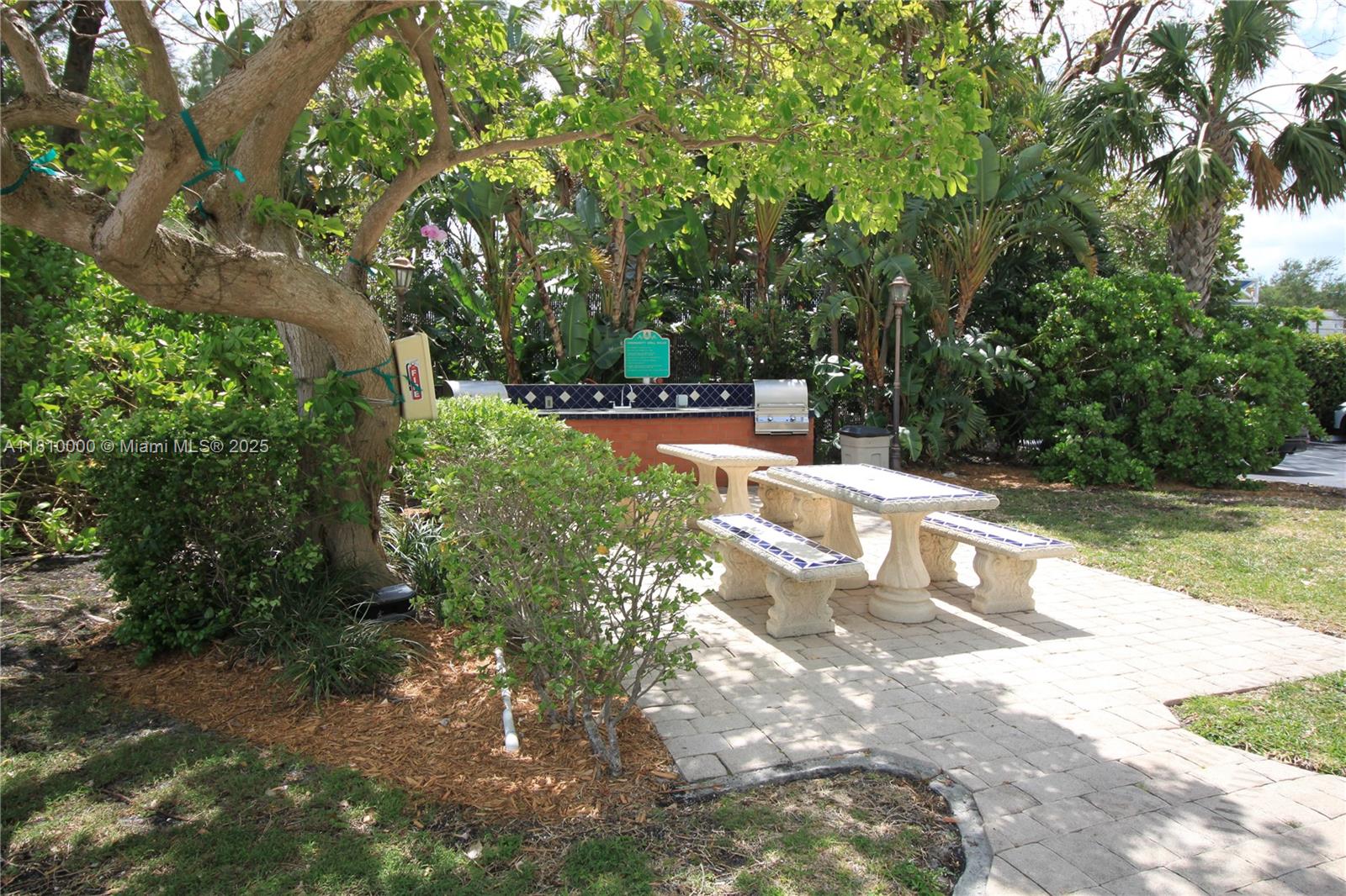 BRICKELL BISCAYNE CONDO - Residential