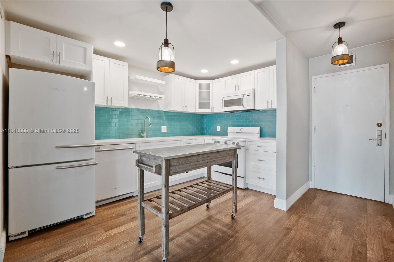BRICKELL BISCAYNE CONDO - Residential