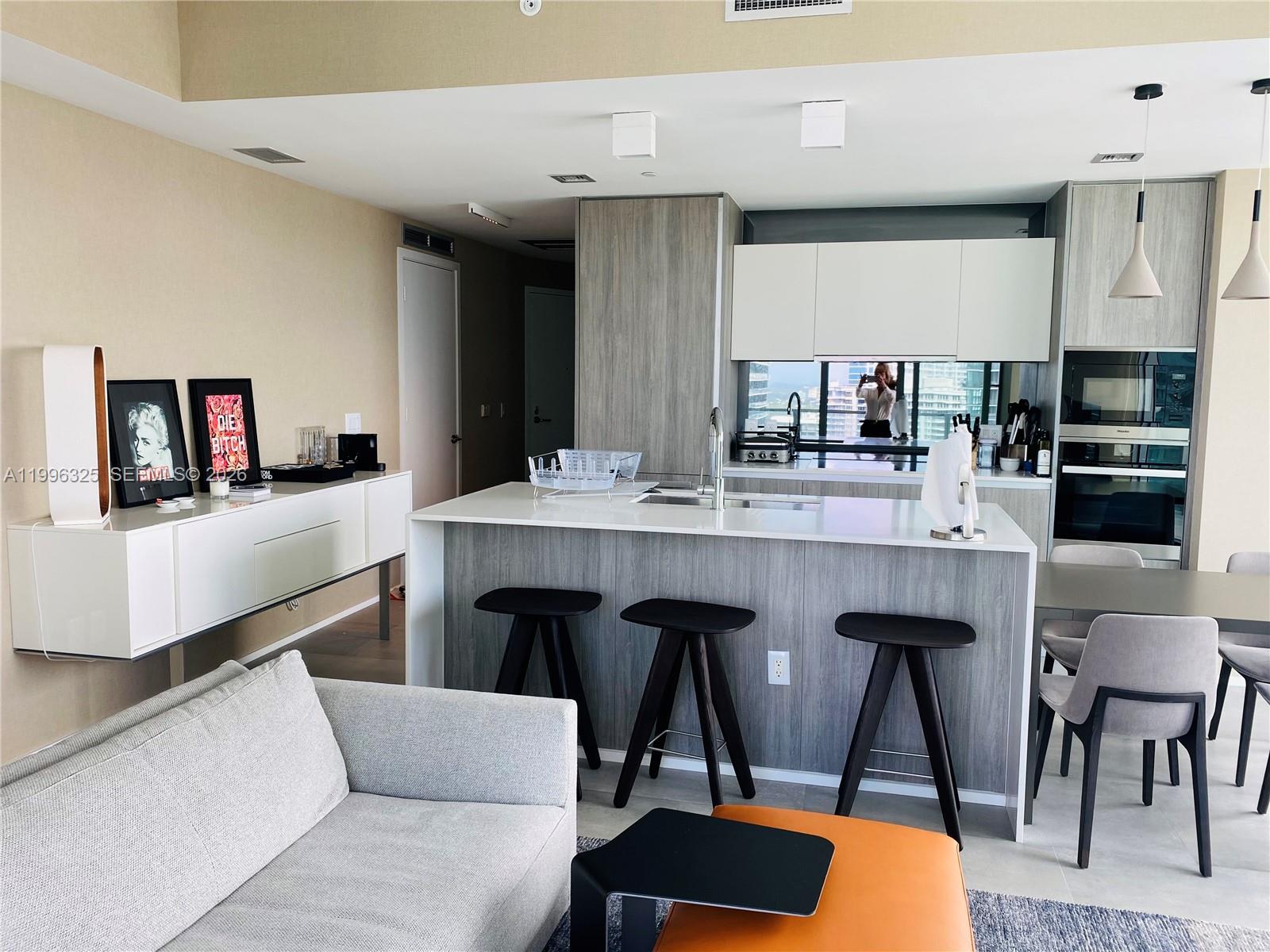 BISCAYNE BEACH CONDO - Residential Lease