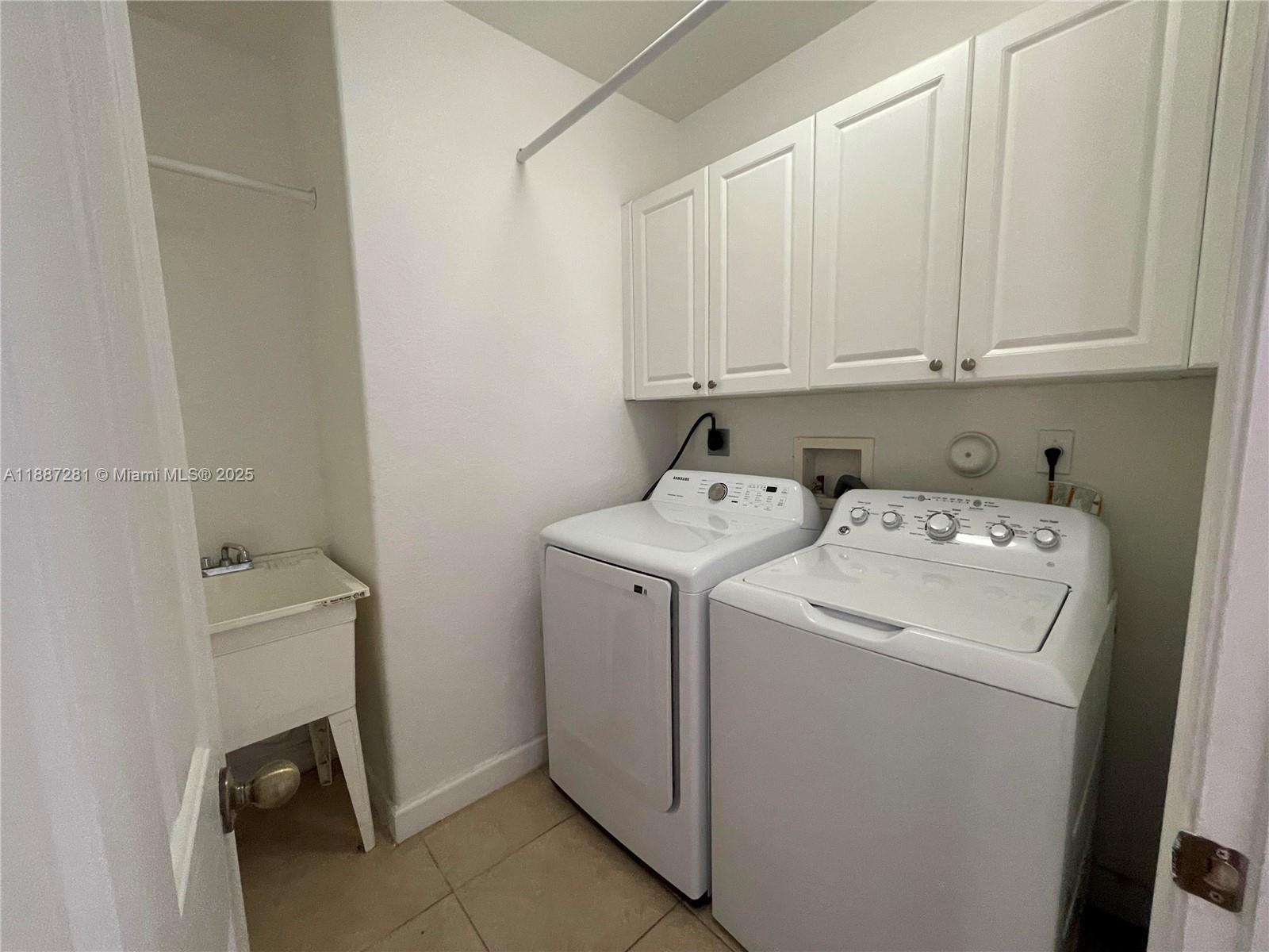 Cutler Cay - Residential Lease