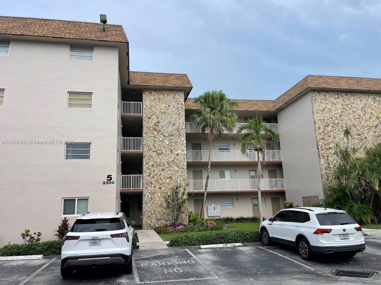 2500 SW 81st Ave 102