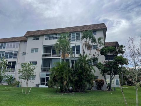 Photo of 2500 SW 81st Ave #102, Davie, FL 33324 (MLS # A11870302)