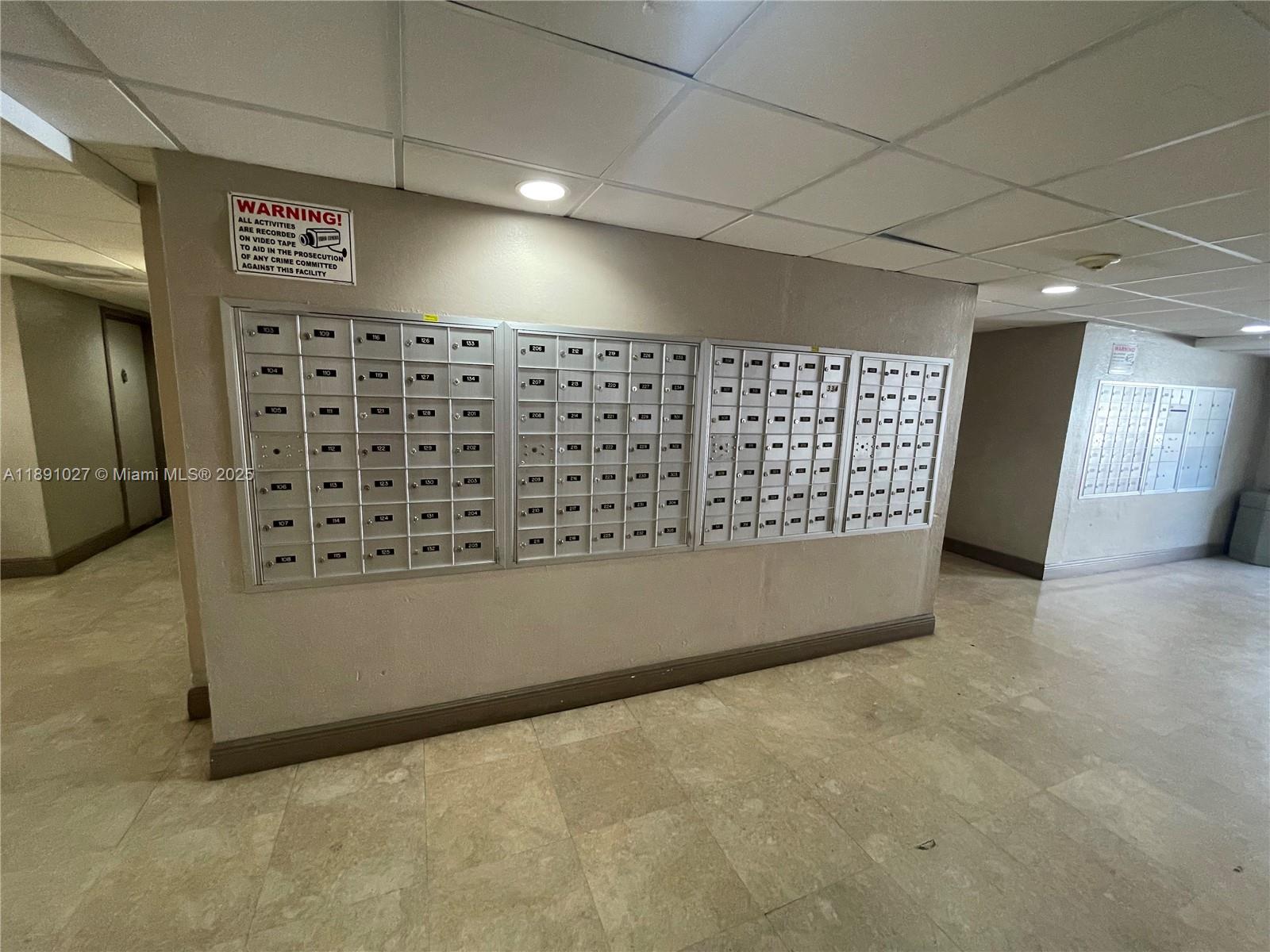 BAYVIEW PALMS CONDO - Residential Lease