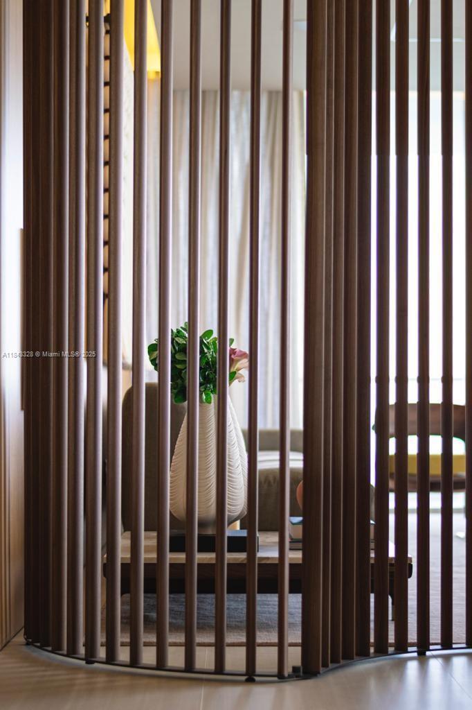 NORTH BISCAYNE BEACH AMEN - Residential