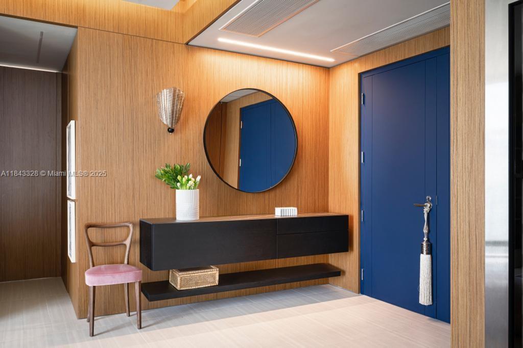 NORTH BISCAYNE BEACH AMEN - Residential