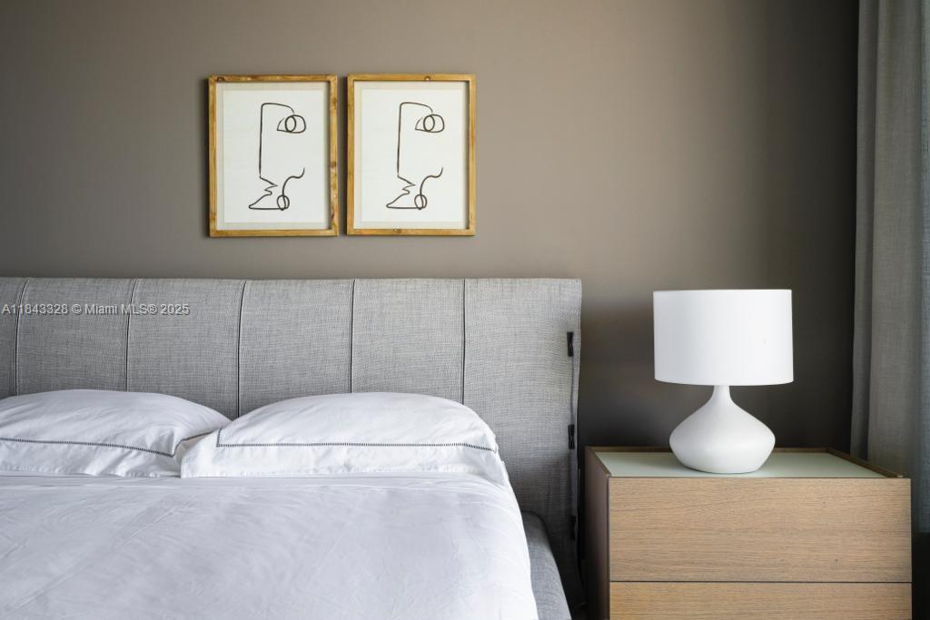 NORTH BISCAYNE BEACH AMEN - Residential