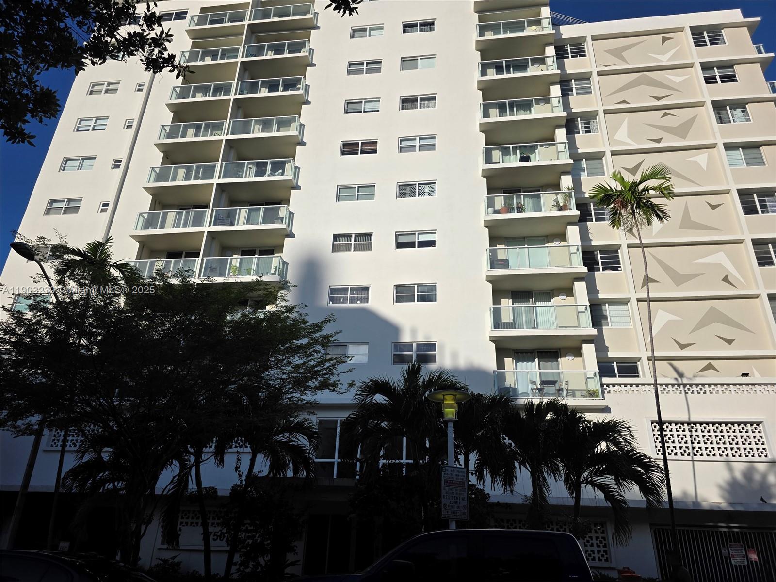 1750 JAMES APARTMENTS CON - Residential